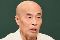 娘と”裸で”バージンロードを歩いた結果…「パパごめんね」一世を風靡した人気芸人、想定外の結末を明かす