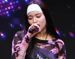 HYBE審査員が満場一致でダンス1位にした19歳美女、HANA、YOASOBI、宇多田ヒカルをメドレーで完璧歌唱「歌まで上手！」衝撃走る