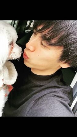 井上想良、愛犬とのキュートな2ショット動画にファン歓喜「愛おしい～」「かわいいかわいい最高」