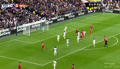 「なぜ触った…」悪童ストライカーが痛恨の判断ミス→CKから失点で批判殺到！「いらないタッチ」「ディフェンスさせるの怖い」などリシャルリソンに辛辣な声