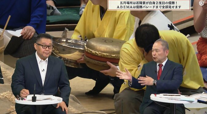 「超デカい」若隆景に“巨大すぎる”副賞「規格外過ぎる」「すごい光景だ」ファン騒然 3枚目