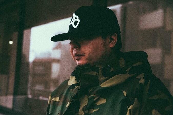 BES & ISSUGI x DJ NOBU a.k.a. BOMBRUSH!対談『今聴いている人の頭にないものをブチ込む感じが絶対良いと思う』 2枚目