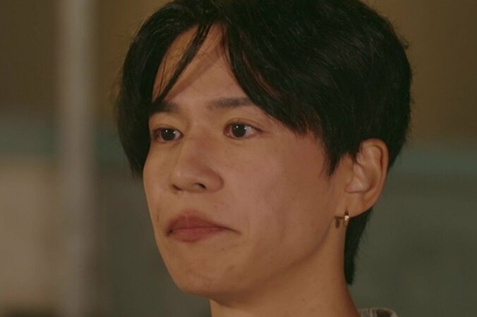 【写真・画像】意中のスレンダーモデル美女がライバル男性と水着姿でじゃれ合い…未練隠せない高身長イケメンが呼び出し「結婚を見据える上で…」　1枚目