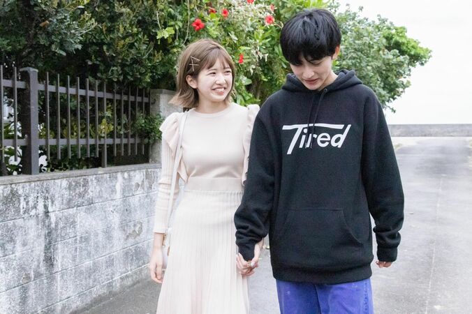 最年長19歳男子、藤田ニコル似のPopteenモデルに勇気を出して手繋ぎ「異性としての俺も知って欲しい」『恋ステ2022春』第7話 4枚目