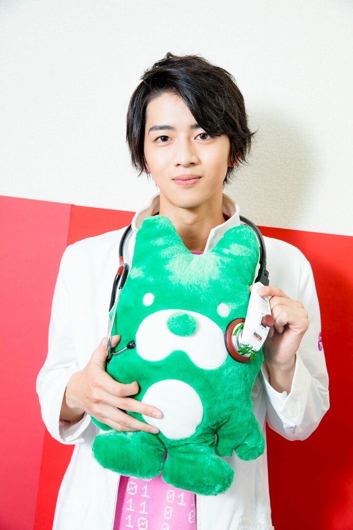 仮面ライダーエグゼイド飯島寛騎、フォーゼ福士蒼汰は「大きなオーラを持っている俳優さん」