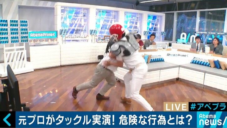 悪質タックルはどれほど悪質だったのか?元アメフト選手が実演解説「膝の関節を壊そうとした」