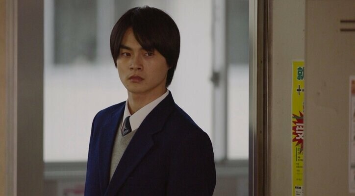 登場人物の視線の先には…？佐野勇斗＆飯豊まりえＷ主演ドラマ『僕だけが17歳の世界で』見どころをチェック