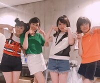 早見優、峯岸みなみ&松本伊代らとのミニスカ姿公開に「さいこー」「可愛い~!!」の声