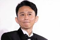 有吉・小杉・田中の『ティファニーで朝食を』ショットに「ジワる」「どれが本物かわからなくなる」の声