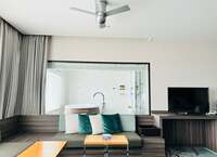 薬丸裕英『素晴らしい客室』