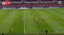 場内騒然！ 佐野海舟、絶妙すぎる“30mロングフィード”炸裂「素晴らしい」「めっちゃ見えてる」高精度“ダイレクトワンタッチパス”にファン大興奮