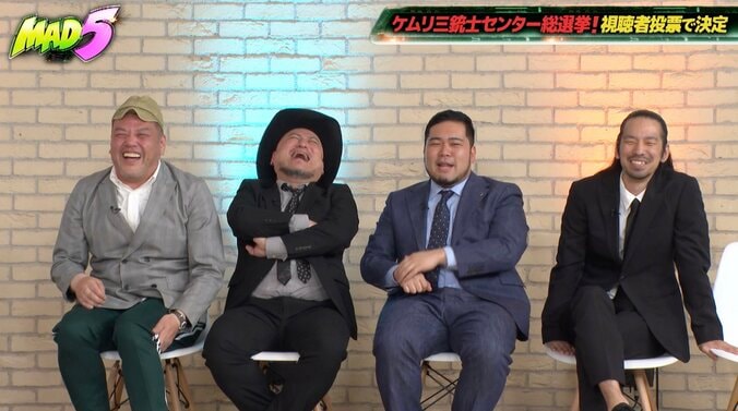 【写真・画像】「ガチ放送事故」生放送中に“フリーズ”しまくる人気芸人に衝撃の声「伝説の配信になるぞ」「おもろすぎる」　2枚目