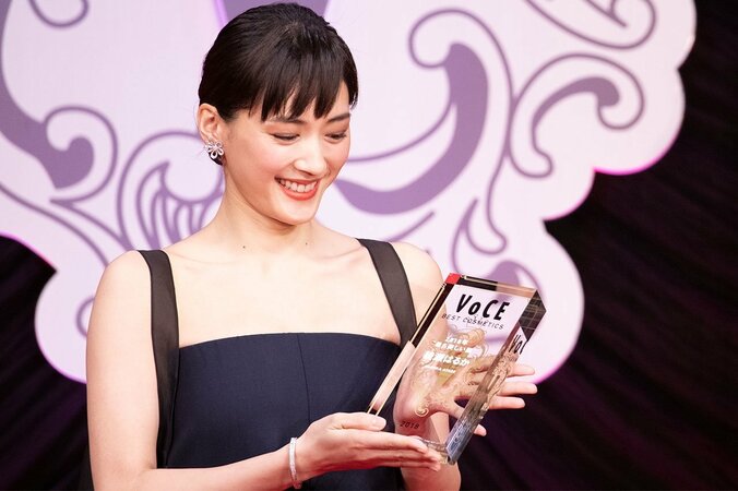 綾瀬はるか、クリスマスを男性と過ごすなら「お兄さんタイプ」が希望 3枚目