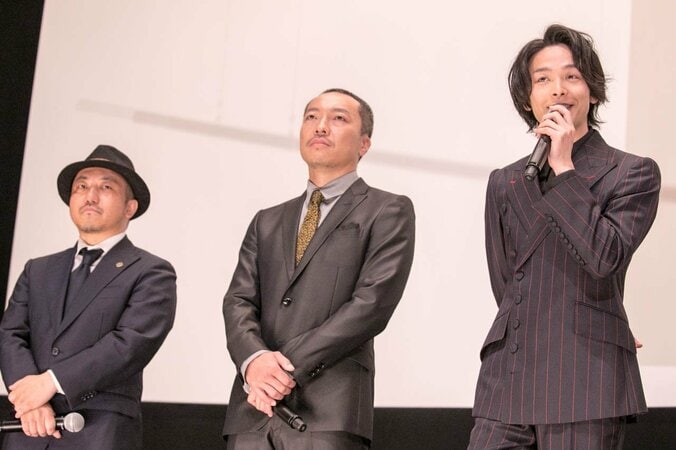 中村倫也、『孤狼の血』狂犬役に「緊張で眠れなかったです…8時間くらいしか（笑）」 2枚目