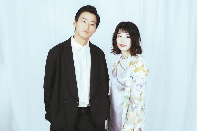 野村周平＆さとうほなみ、“夫婦”としての相性の良さに自信「飲むお酒の種類もつまみも合う」『私たち結婚しました』 2枚目