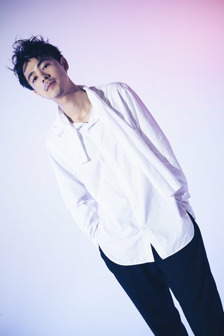 成田凌、約100人の中から選ばれ周防正行監督と初タッグ “想像を超えた”声の芝居　映画『カツベン！』インタビュー