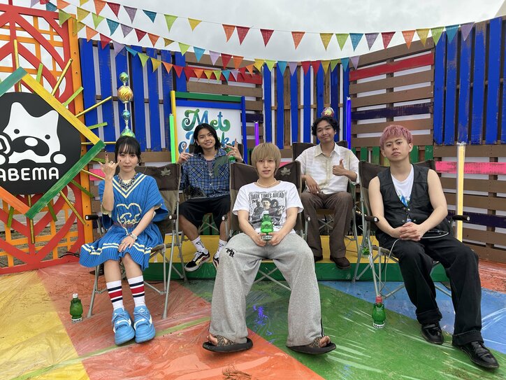 【写真・画像】『メトロック2025』ヤングスキニー×乃紫によるスペシャルコラボトーク「これまでの楽曲のアンサーソング」コラボ曲に込めた想いも語る　1枚目