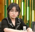 完全に“狩る側”の目…魔性の女子ポーカープロ、鋭い視線で一言「オールイン」 海外大会覇者に浴びせた強烈プレッシャー