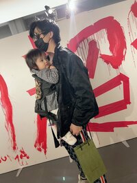 アレクサンダー『グッチのサングラス❤️ゲット』