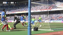 「スター爆誕」19歳の現役慶応大生がJ1初スタメンで初ゴール！相手5人に囲まれながらの落ち着き払ったワンタッチシュートに「レベル高い」「シンデレラボーイすぎる」