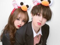 『恋ステ』人気カップル“ゆきりり”ゆきと＆リリカ、念願の制服ユニバデートを報告