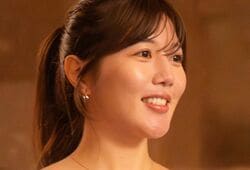 指原莉乃と同期の31歳元アイドル、スタイルの良さが際立つセクシーな水着姿に注目集まる