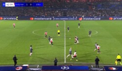 なぜ早期交代…？ 上田綺世、“強靭ポストプレー”でミラン巨漢DFに競り勝つ「全部が上手い」「攻撃の起点に」風間八宏も絶賛