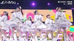 「全員美脚」「めっちゃかわいいな」大晦日に降り立った真っ白衣装の“超最強”アイドルに絶賛の声続々「顔面が強すぎる」「これは最強や」