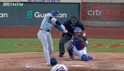 え、あれで入るの？ 大谷翔平、いつもと違う“逆方向変態アーチ”で“異変”が起きた…！？ 打った瞬間の観客のリアクションがヤバすぎる「マジかｗ」「怪物かよ」