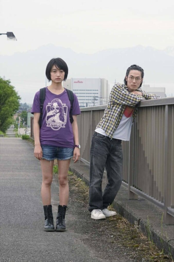 映画『ここは退屈迎えに来て』“繊細に役に寄り添う”特写が一挙解禁　著名人からのコメントも到着 4枚目