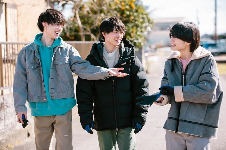 好きな女子を一途に想い続ける、いつもムードメーカーな俳優・綱啓永が人気急上昇中! 『恋とオオカミには騙されない』