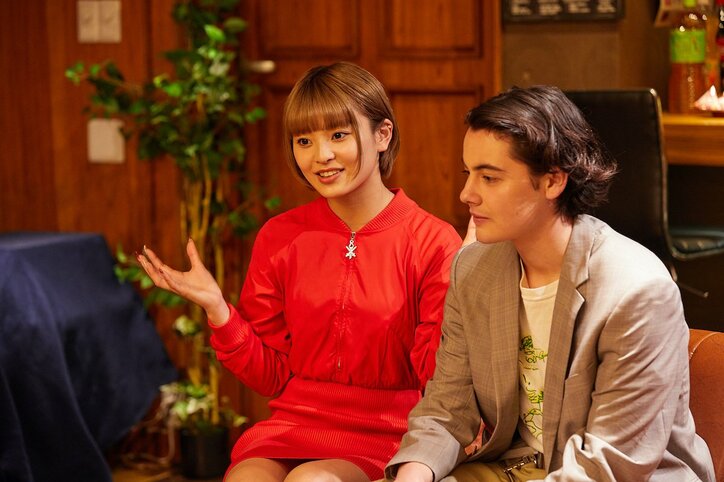 言葉の壁を乗り越えた国際恋愛カップル・イギー＆サラにインタビュー １番効果があった勉強法は？『いきなりフォーリンラブ』