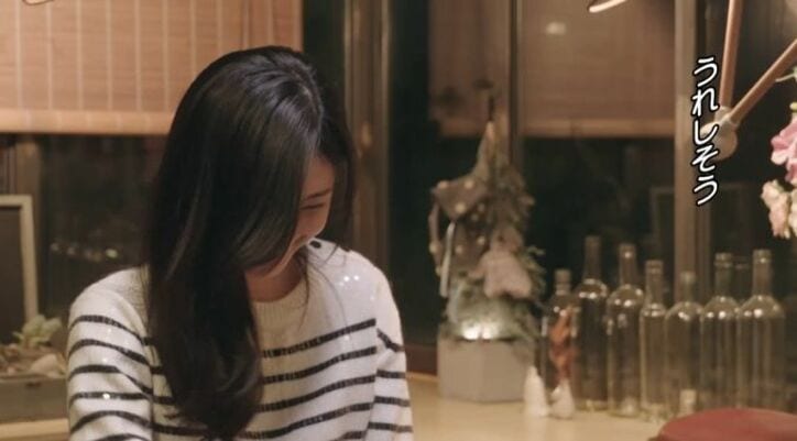 一緒にメニューを見ていると相手の指が…大胆なアプローチにモテ美女のドキドキが最高潮に「帰りたくない」