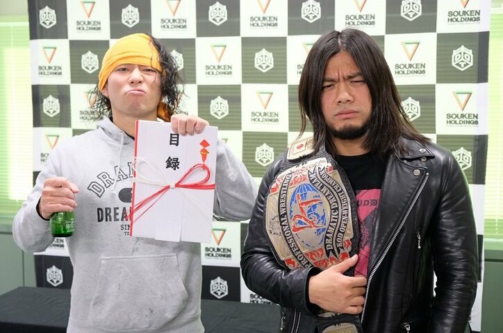 「義務教育を受けて育ったようなレスラーは嫌だ」「ワケ分かんないことをしてやりたい」DDT王者・佐々木大輔、総選挙1位・高梨を挑発！