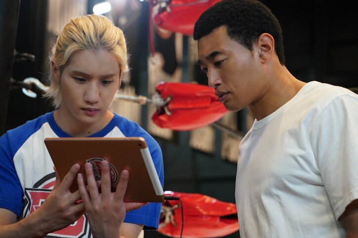 「先生は人殺し」週刊誌の報道で追い詰められた教師、亡くなった生徒の父親と和解にのぞむも…『覆面D』第7話