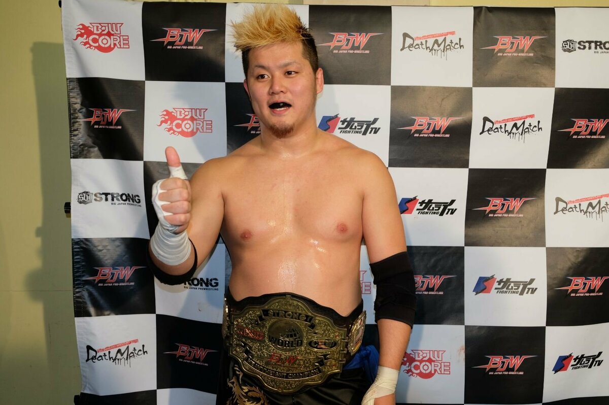 橋本大地、初戴冠！父・橋本真也が得意としていた垂直落下式DDTで