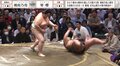 大関・琴櫻の変化に館内騒然 湘南乃海が一瞬見せた表情が印象的 悔しさ押し殺して深々と礼も