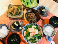 ニッチェ 江上敬子『食べるのは一瞬！』