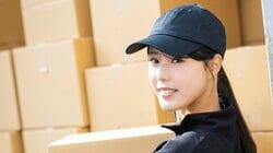 トラック運転手兼タレント・モデル 真木しおりが魅せるカッコよさとセクシーのギャップ ヤンマガWeb「働くお姉さん」カット