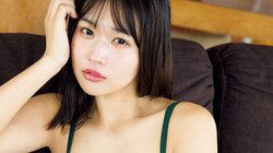 O2・南みゆか、デジタル写真集から未公開含む厳選カットを『FLASH』で披露