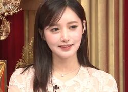 “予約できない幻のキャバ嬢”、プライベートジェットで旅行を楽しむ写真を公開！総額費用にスタジオ衝撃