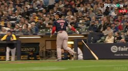 吉田正尚が大爆発！勝ち越し2号ソロ＆3号満塁弾 1イニング2発の快挙で計6打点 チームも大勝「うまく体が反応してくれた」