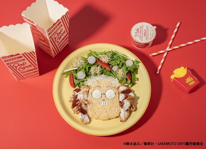 【写真・画像】“アメリカンダイナー”をコンセプトにしたレトロな雰囲気！アニメ『SAKAMOTO DAYS』のテーマカフェが東京・大阪で初開催決定！　4枚目