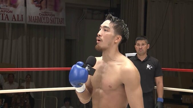 戦慄カーフ、カットした足が“ぐにゃり”の衝撃KO 「見てますか！」義理の祖父に捧げる会心の勝利 2枚目