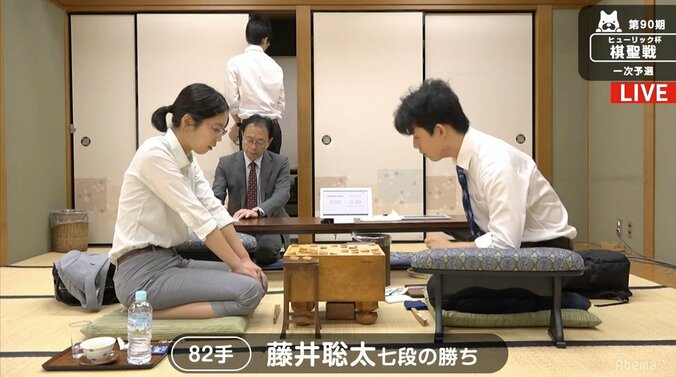 藤井聡太七段、女流最強・里見香奈女流四冠に勝利　公式戦で女流棋士と初対決／棋聖戦一次予選 1枚目