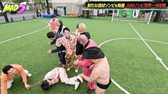 【写真・画像】瓜田純士、暴走し人気芸人をガチ殴り「当てちゃダメなのよ」「大丈夫か!?」くっきー！ら騒然　2枚目