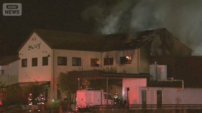 死亡男性の刺し傷は深く正面から　焼け跡には“携行缶”岐阜・ケーキ店火事3人死亡 1枚目