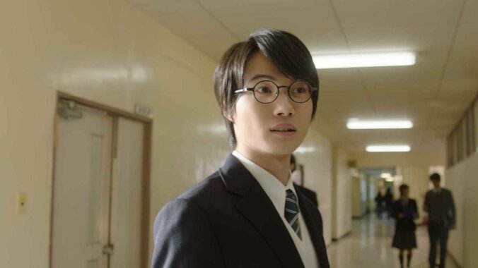 神木隆之介出演「意識高すぎ!高杉くん」新CM解禁 1枚目