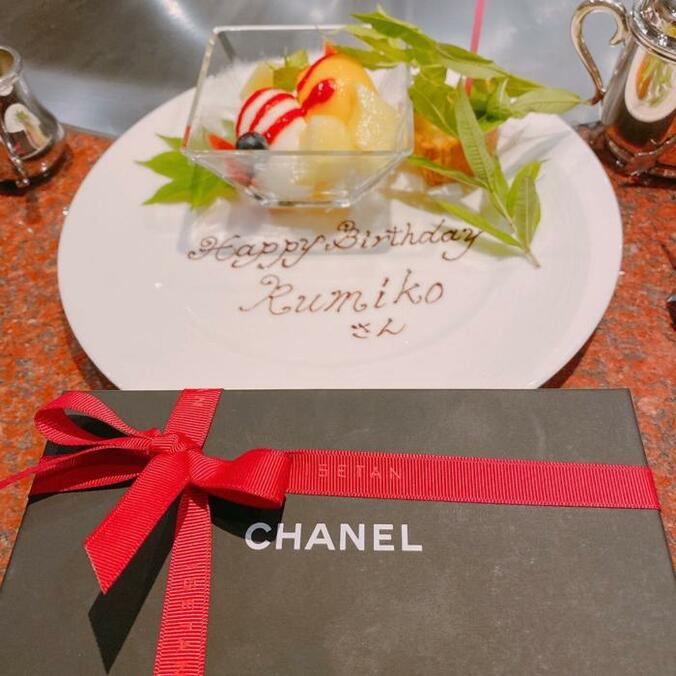  小柳ルミ子、誕生日のサプライズで貰った『CHANEL』のプレゼント「買いたいな…と思ってた」  1枚目