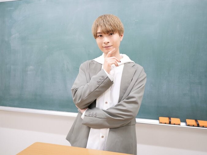 【写真・画像】「別ルートに行くんじゃないかなって思います」声優・上村祐翔がもしも高校生活をやり直せるなら？【『灰原くんの強くて青春ニューゲーム』インタビュー】　1枚目